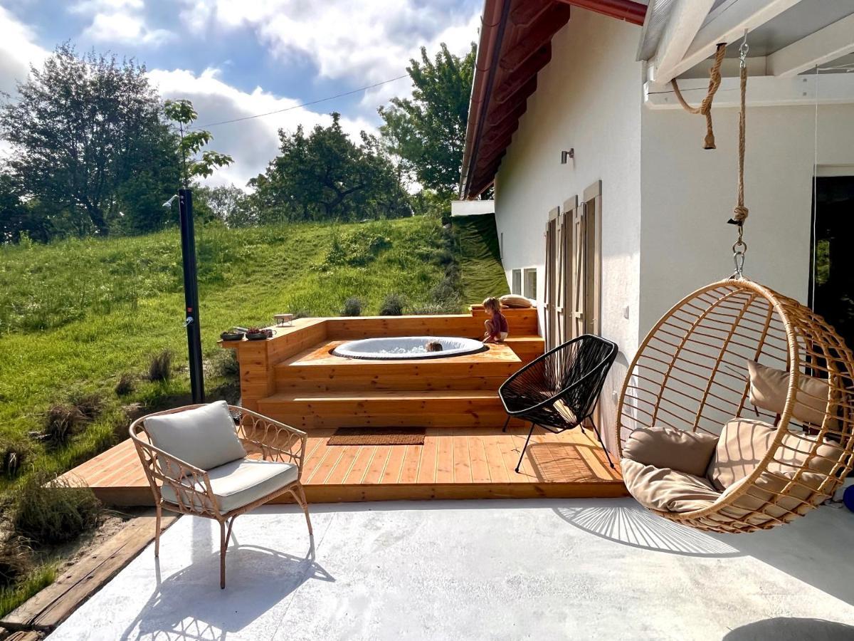 Bohemian Lodge Kisapati 外观 照片
