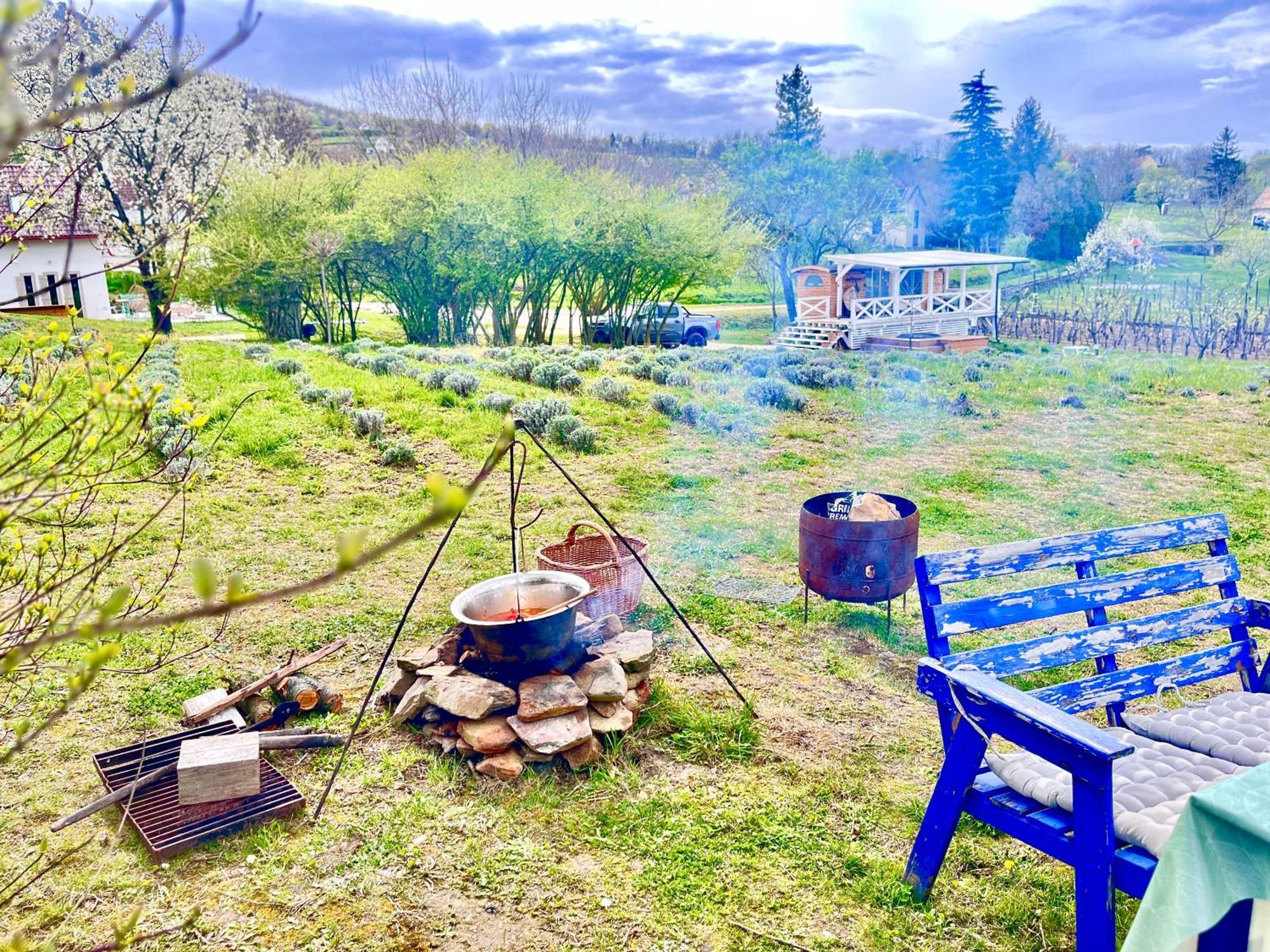 Bohemian Lodge Kisapati 外观 照片